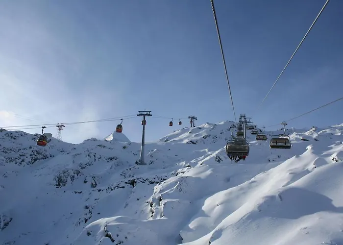 Alpinresort 11 * كابرون